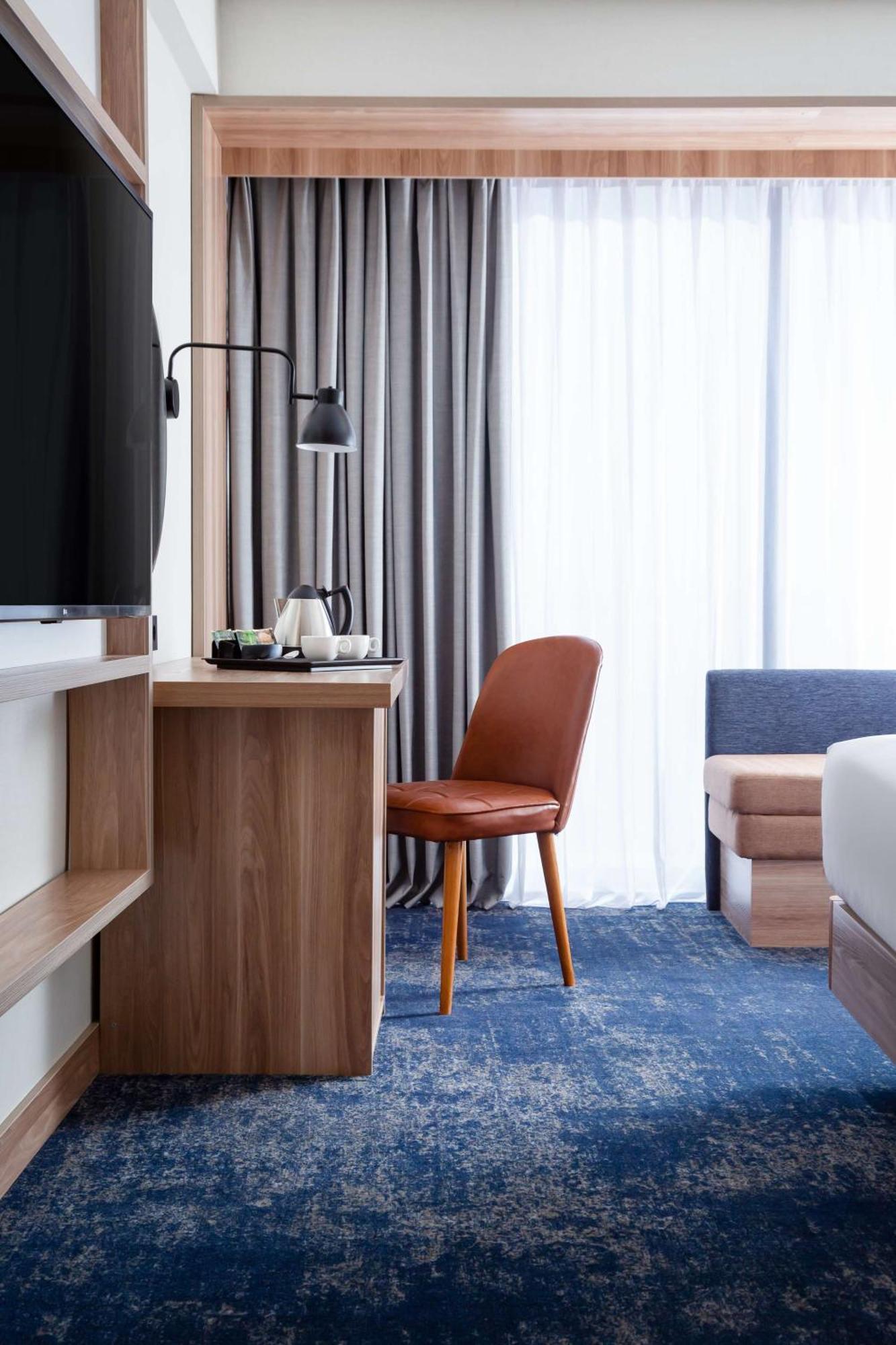 Hilton Garden Inn Самарканд Екстер'єр фото
