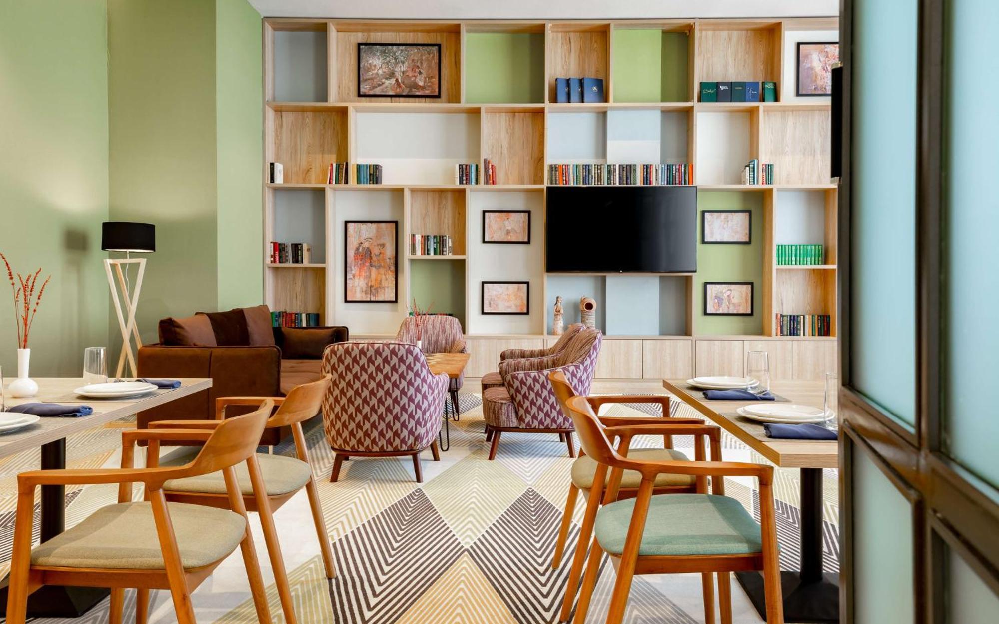 Hilton Garden Inn Самарканд Екстер'єр фото